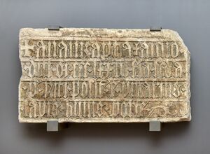 Inschriftenstein vom Hardertor, 1373 (Zentrum Stadtgeschichte Ingolstadt/Stadtmuseum, Inventarnr. 1515, Foto von Ulli Rössle).