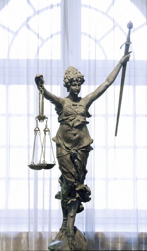 Original der Justitia vom Alten Rathaus, 2024